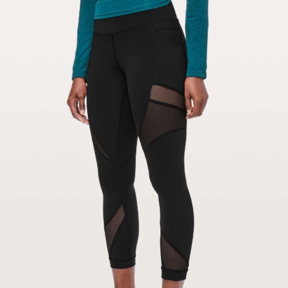 Lululemon In-Motion Mesh 23" Crop Leggings - Black - Picture 1 of 4